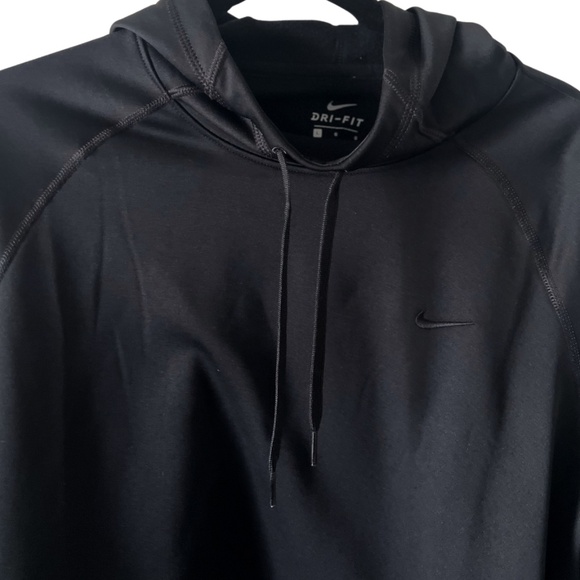 NIKE Therma Dri-Fit Women's Drawstring Black Hoodie Size Large NWT - Picture 2 of 3